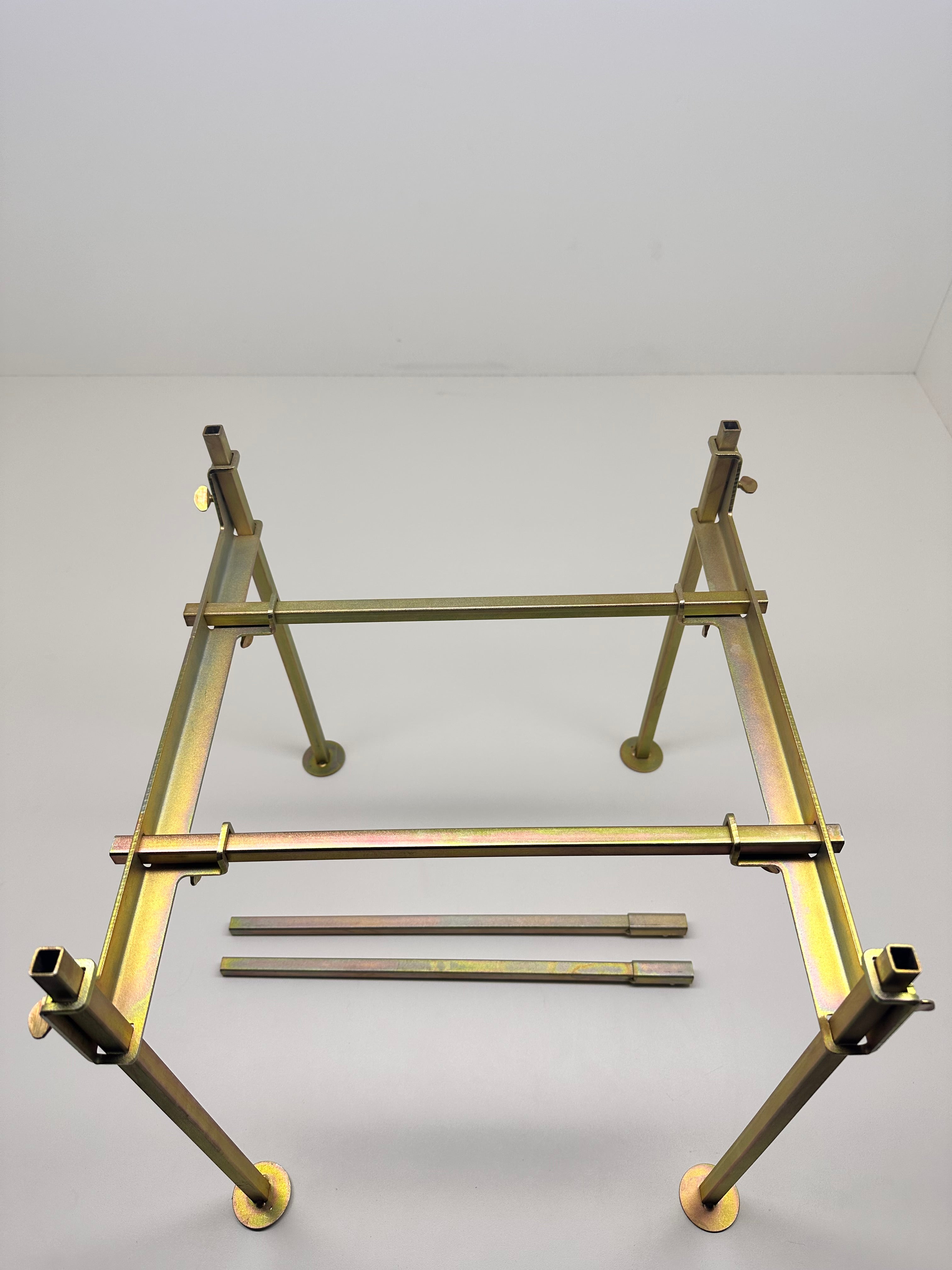 Gold Cube Universal Stand